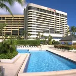 Hilton Miami Airport Blue Lagoon 