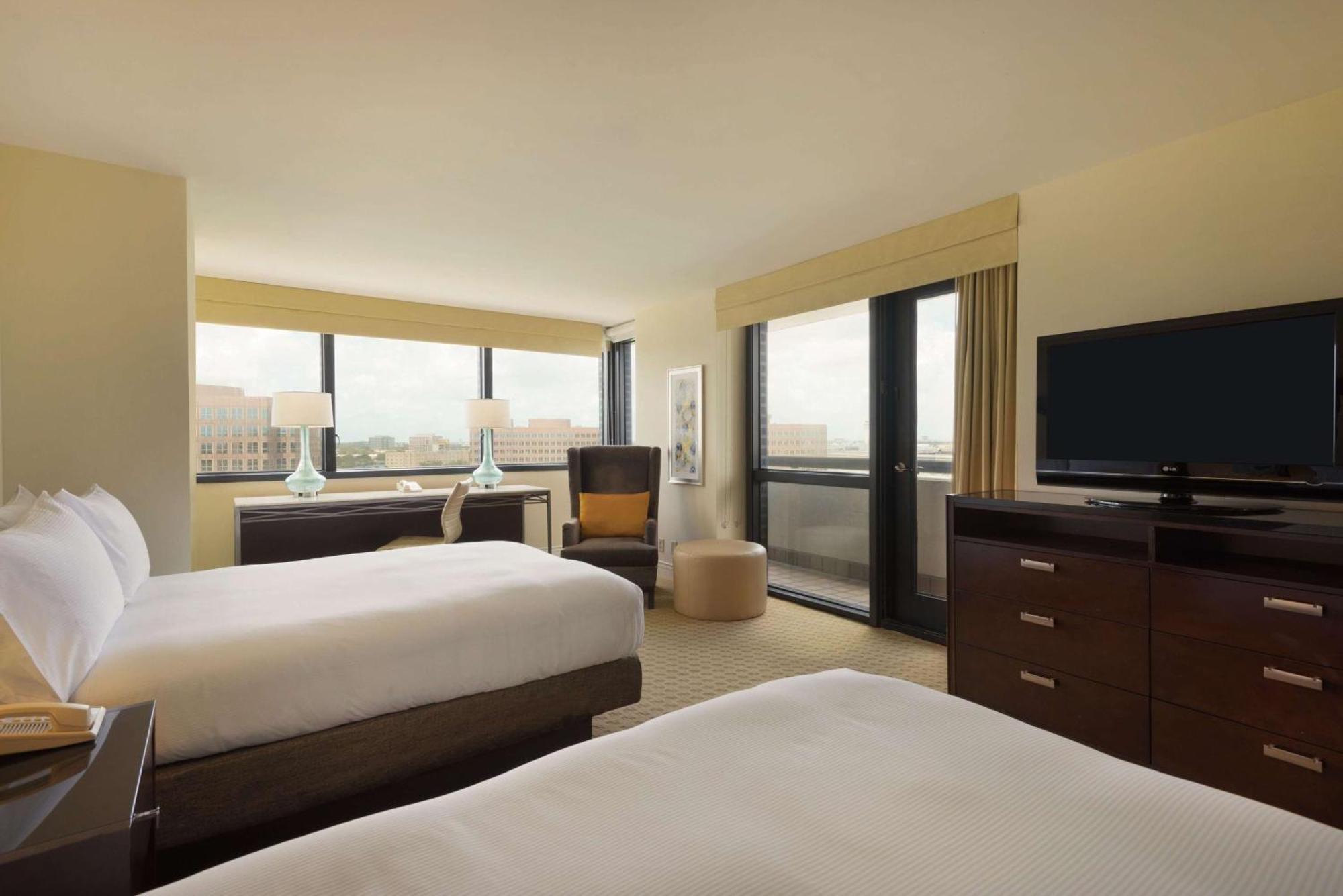 Hilton Miami Airport Blue Lagoon Hotel Miami Springs
